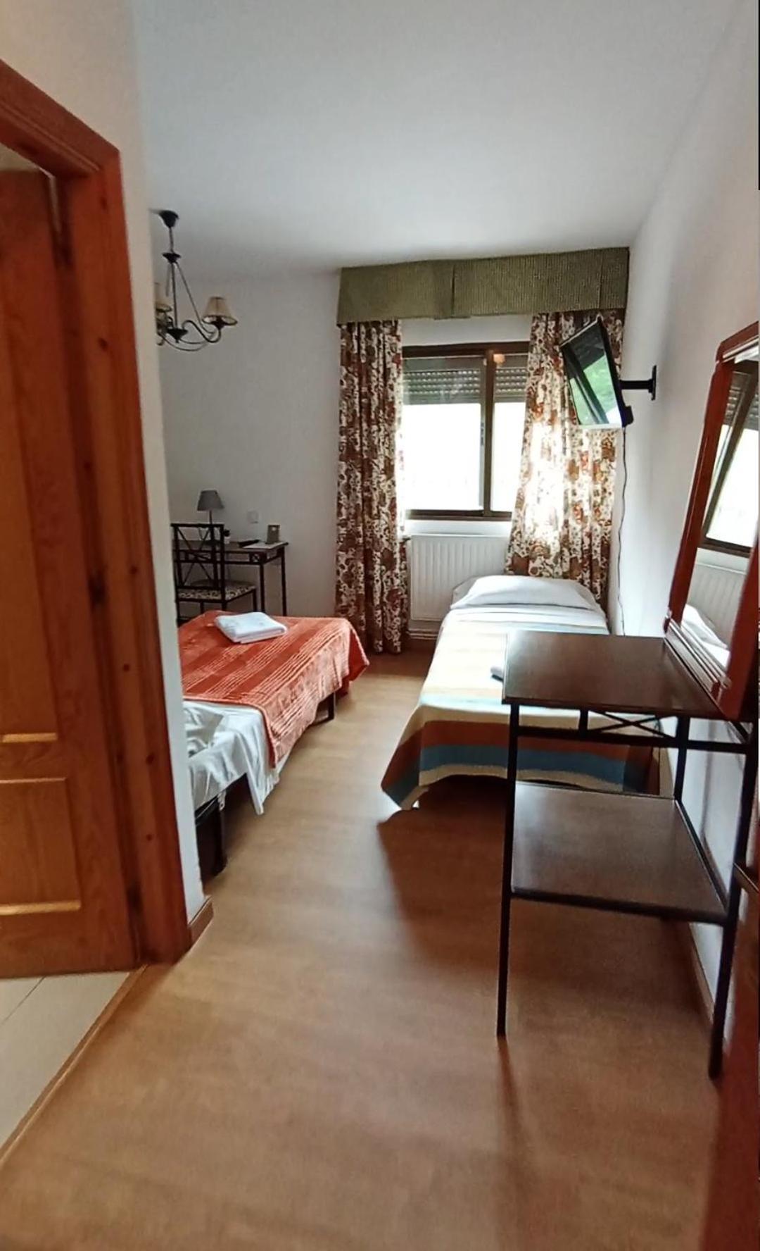 Hostal Rural Alto Tajo Poveda Poveda de la Sierra Extérieur photo